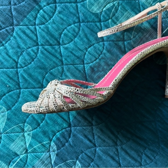 Kate Spade New York Lolita Platinum Speckled Leather Ankle Strap Sandals Sz 10B - Picture 7 of 16